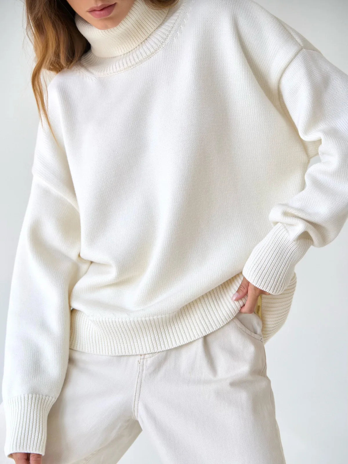 Women’s High Turtleneck Wool Knit Sweater