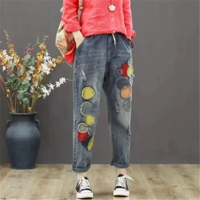 Women’s High Waist Embroidered Harem Jeans – Retro Loose Fit Elastic Waist Denim Pants (Spring/Summer)