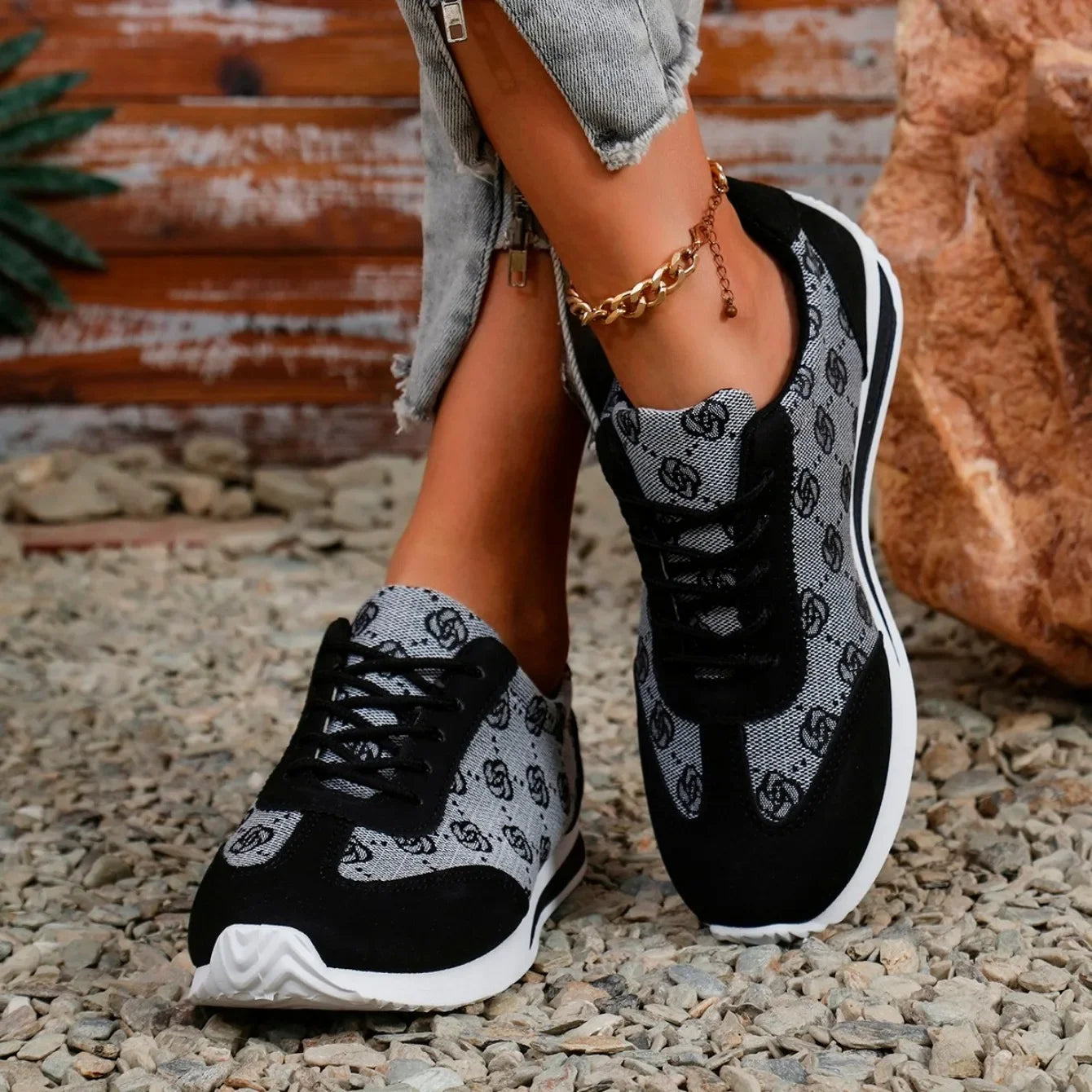 Women Casual Lace-Up Walking Sneakers