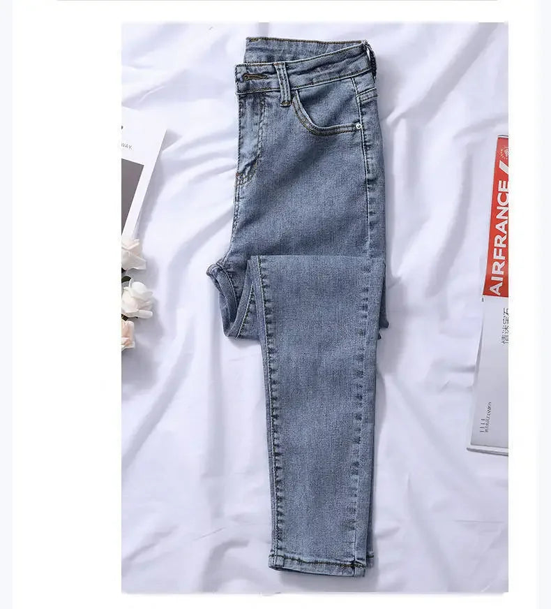 Women’s High-Waist Slim Jeans – Nine-Point Pencil Denim Pants (Autumn Korean Style)