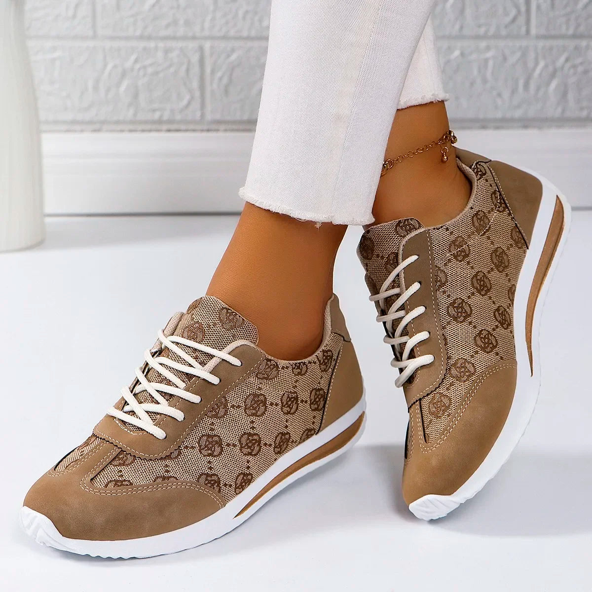 Women Casual Lace-Up Walking Sneakers