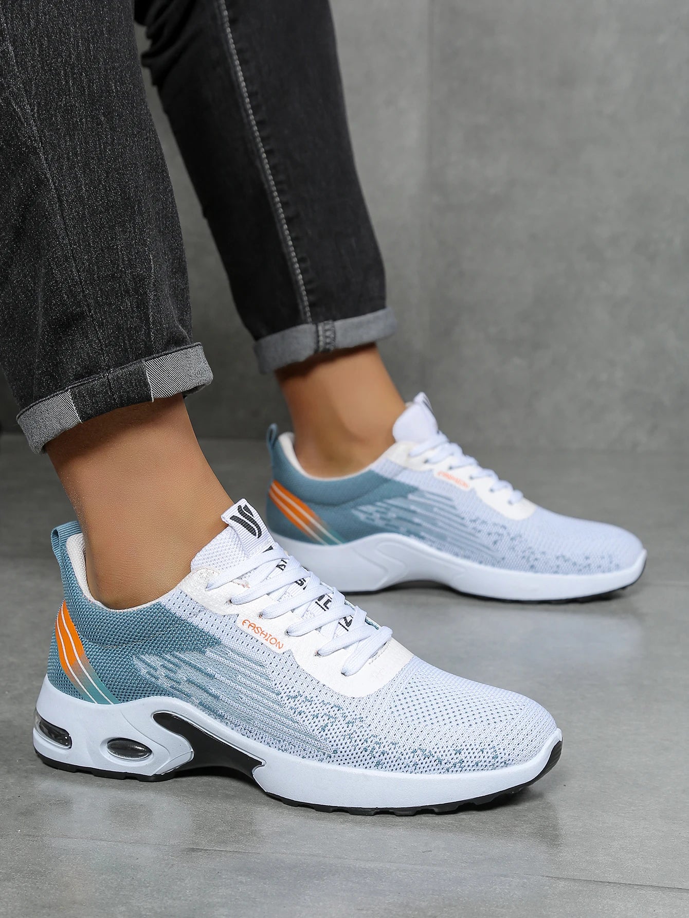 Stylish Men’s Casual Sneakers – Designer Look, Lightweight Everyday Shoes