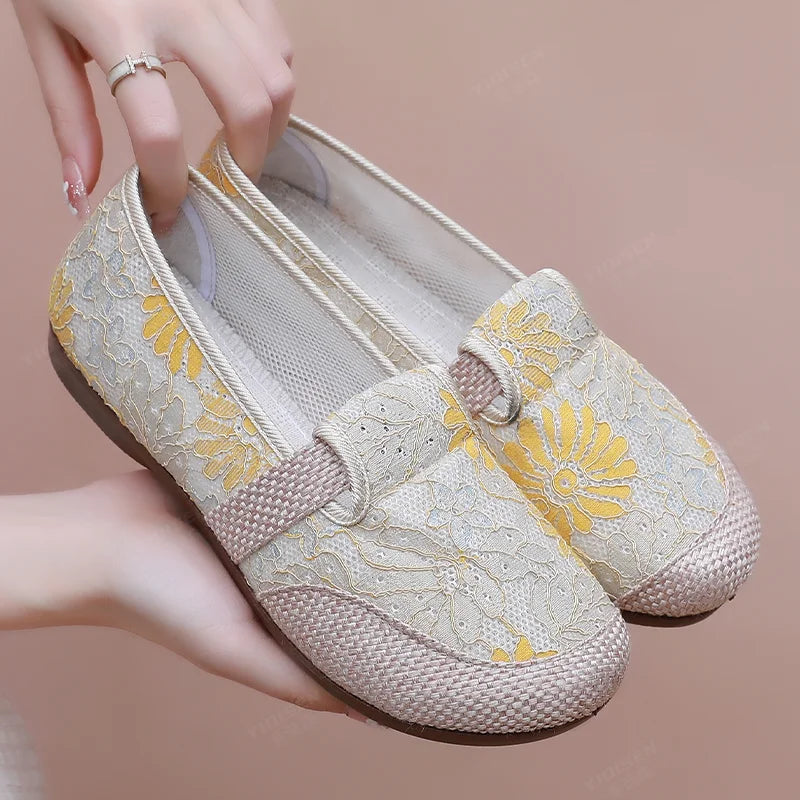 Women’s Fashion Sneakers 2025 – Casual Comfortable Walking Shoes for Daily Wear