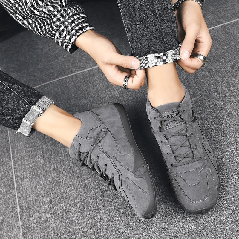 Men Wear-Resistant Anti-Slip Hiking Sneakers