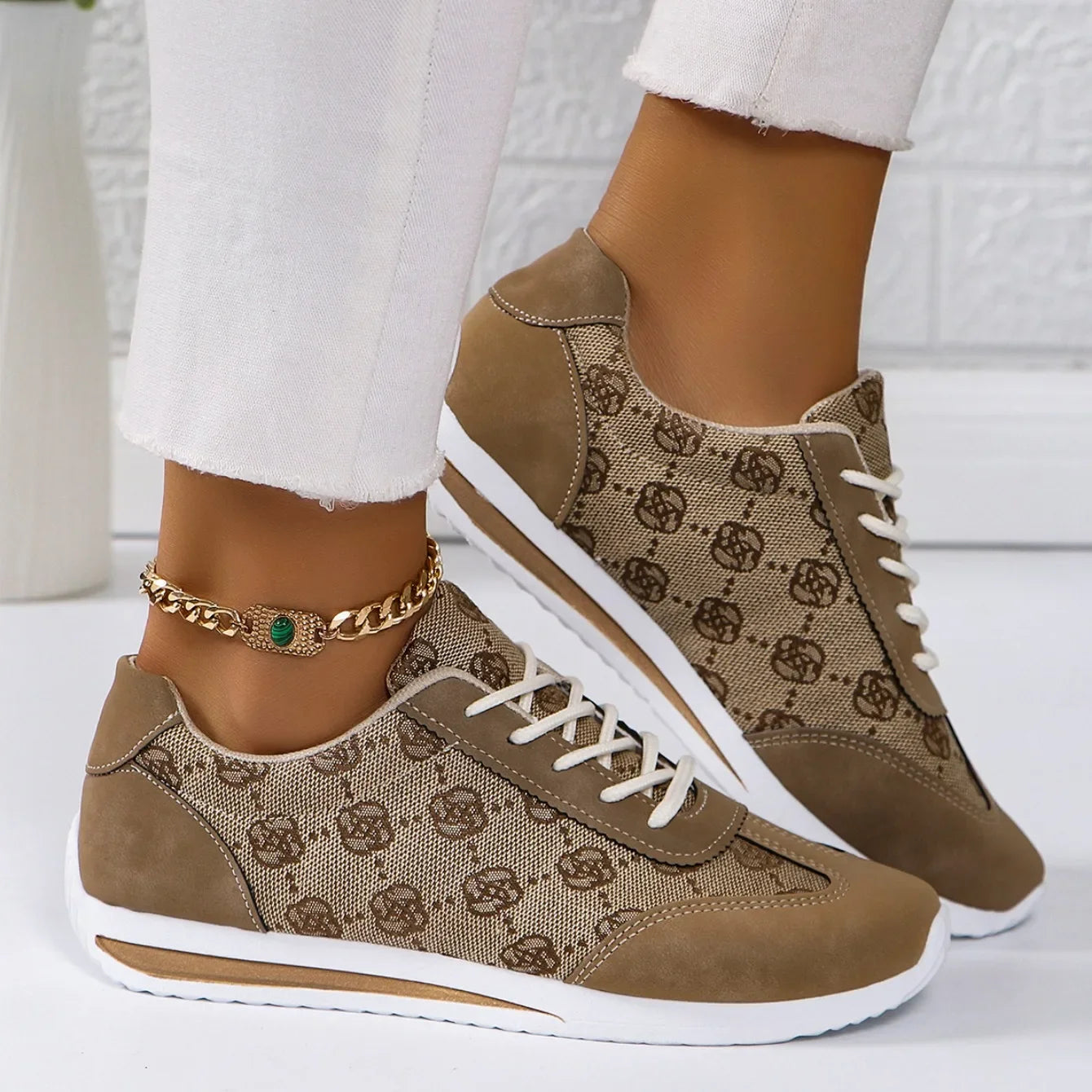 Women Casual Lace-Up Walking Sneakers