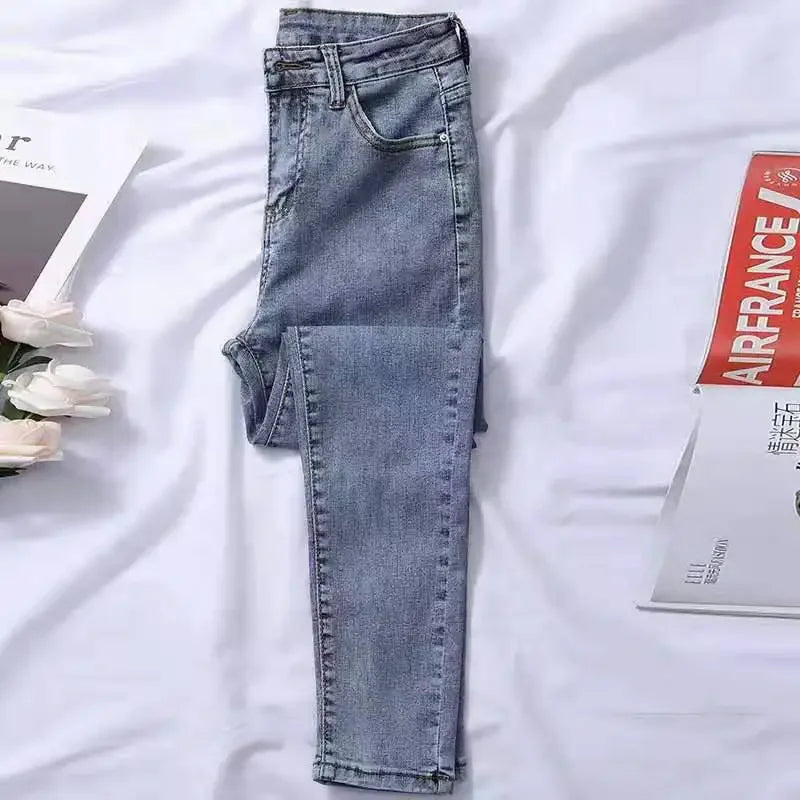 Women’s High-Waist Slim Jeans – Nine-Point Pencil Denim Pants (Autumn Korean Style)