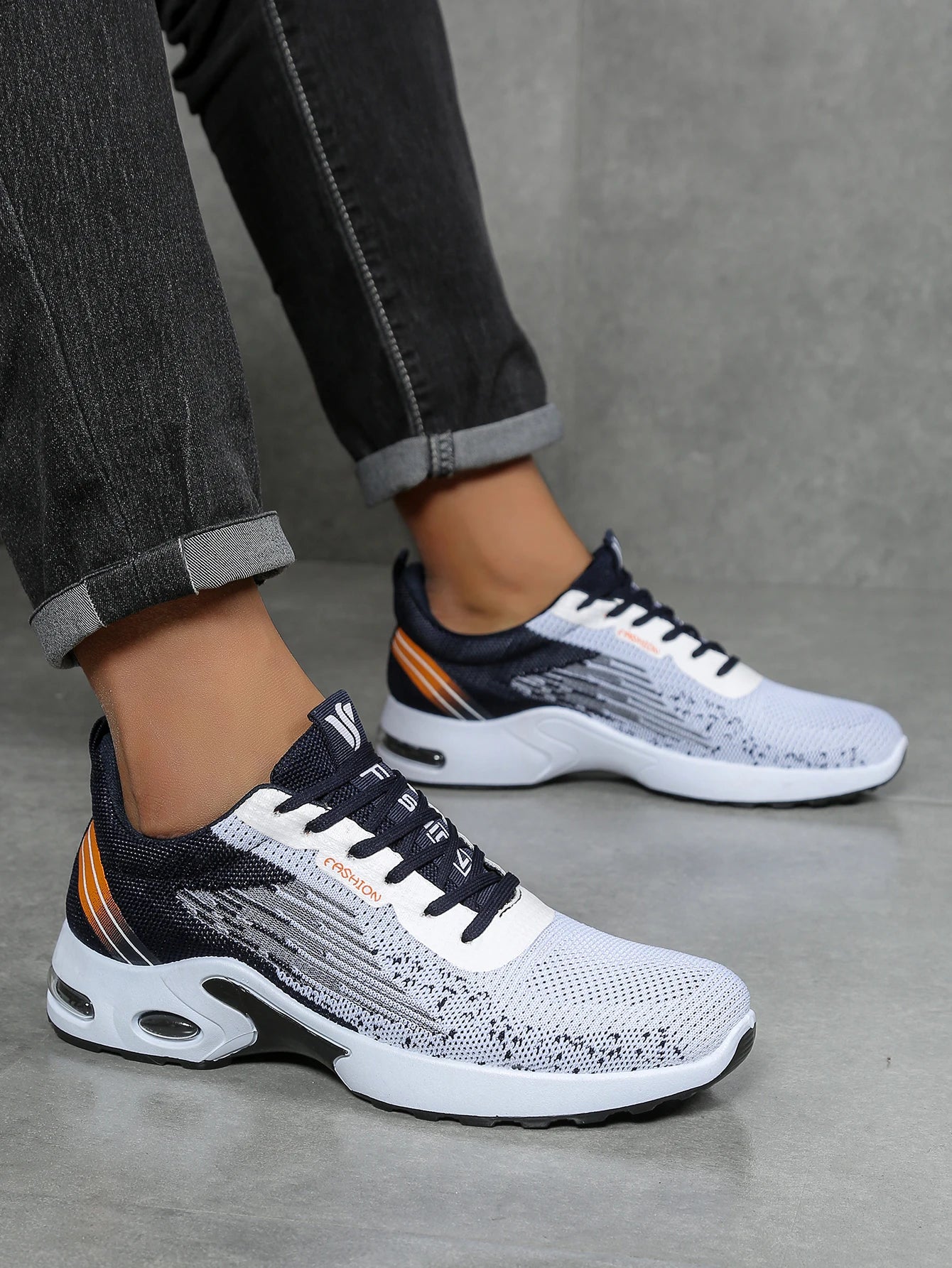 Stylish Men’s Casual Sneakers – Designer Look, Lightweight Everyday Shoes